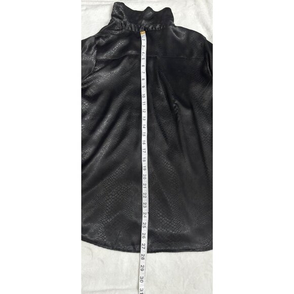Black Button-Up Long Sleeve Blouse With Subtle Textured Pattern Womens Medium - Picture 10 of 10